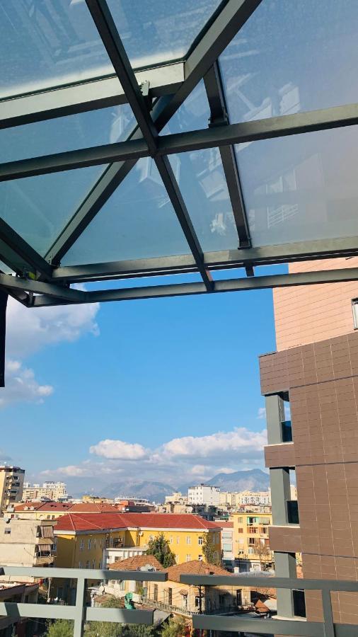 Proper Central Apartment Тирана Екстер'єр фото